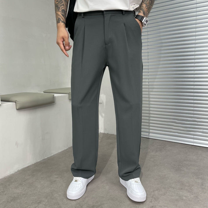 Lockere Herrenhose mit moderner lässiger Ausstrahlung