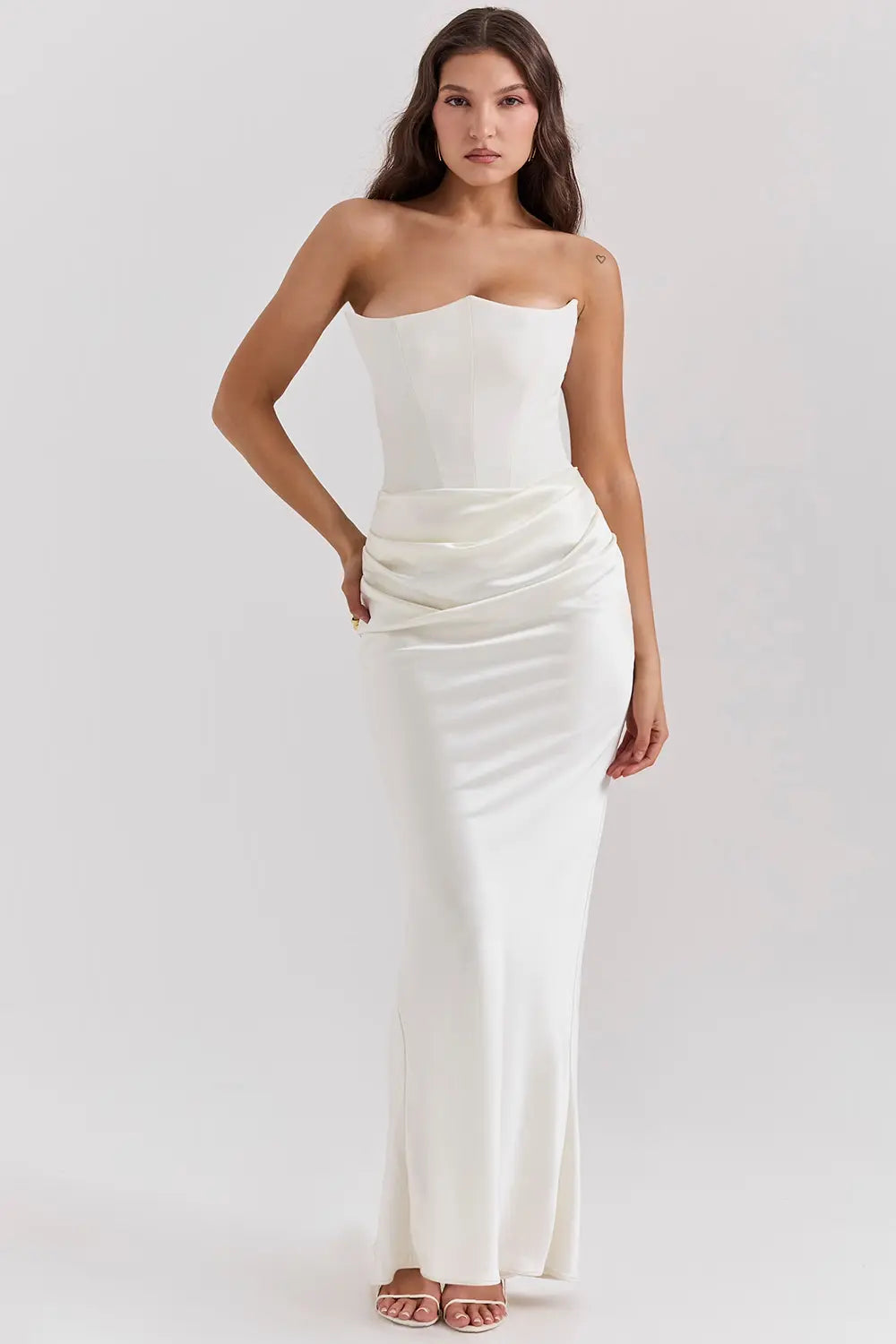 Trägerloses Maxikleid mit Korsettform