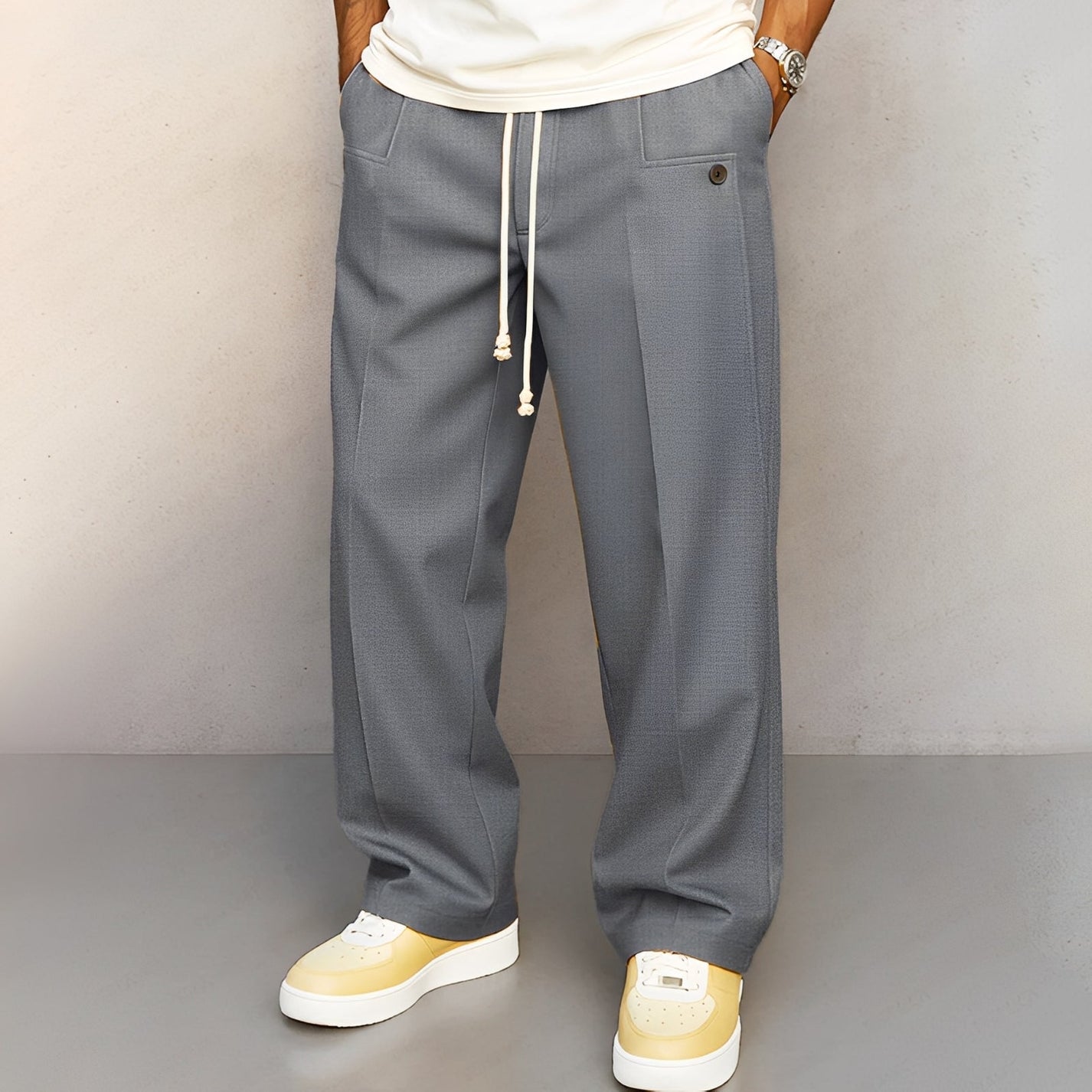 Herren Hose mit geradem Verlauf und markanten Merkmalen