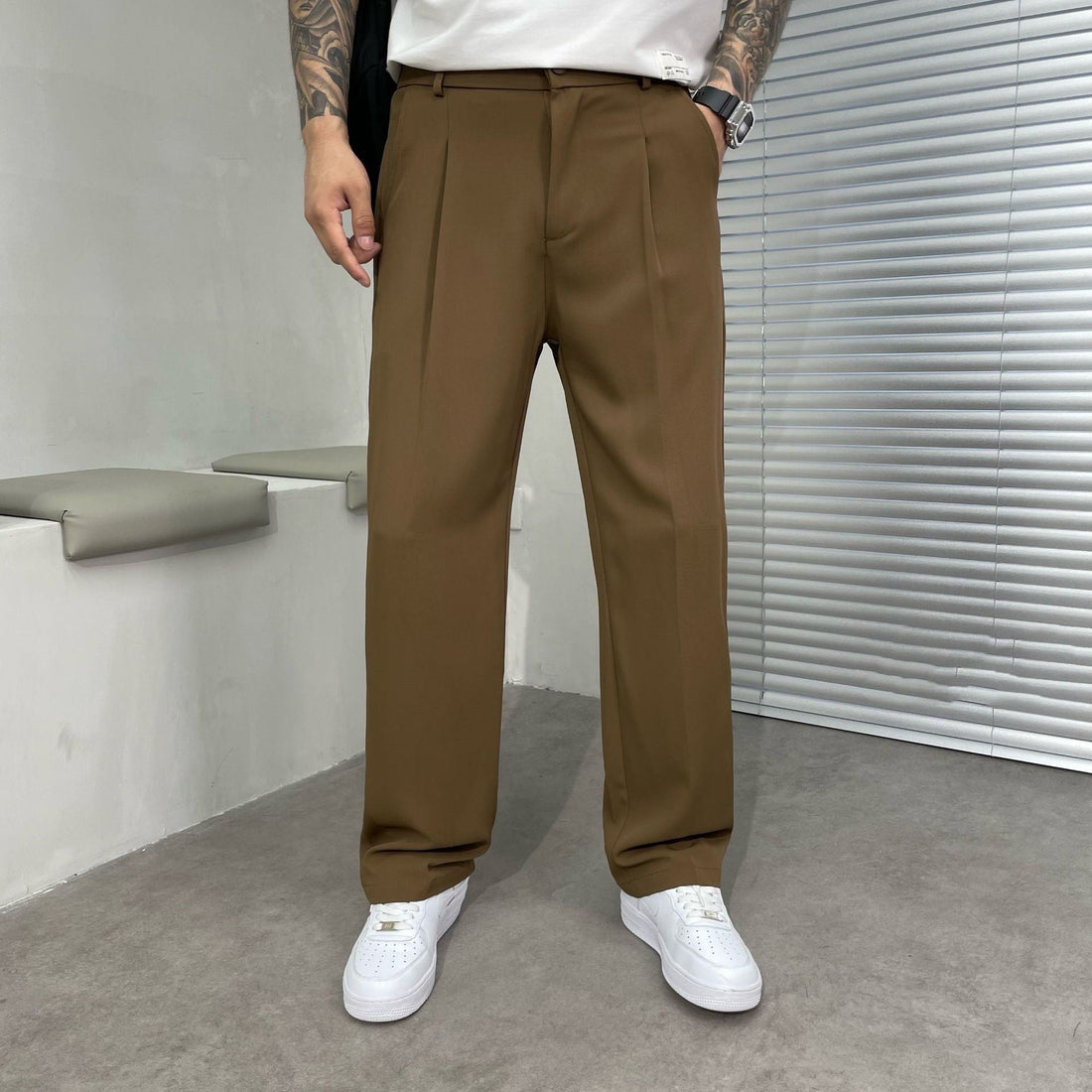Lockere Herrenhose mit moderner lässiger Ausstrahlung