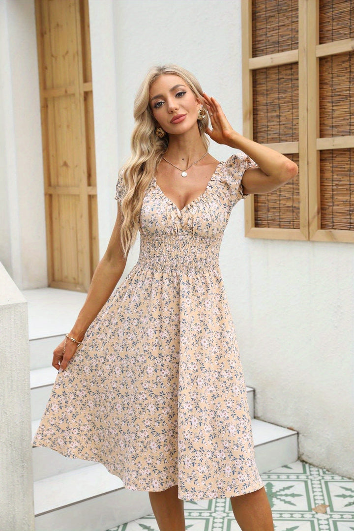 Blumenkleid mit locker fallender Form