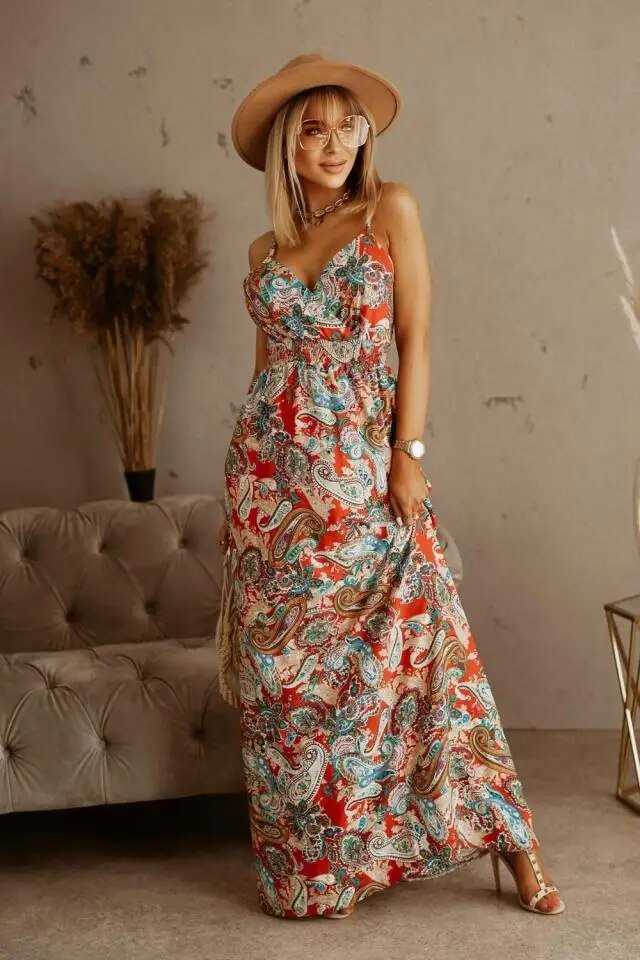 Böhmisches Bodenlanges Kleid mit Blumen und lockerer Form