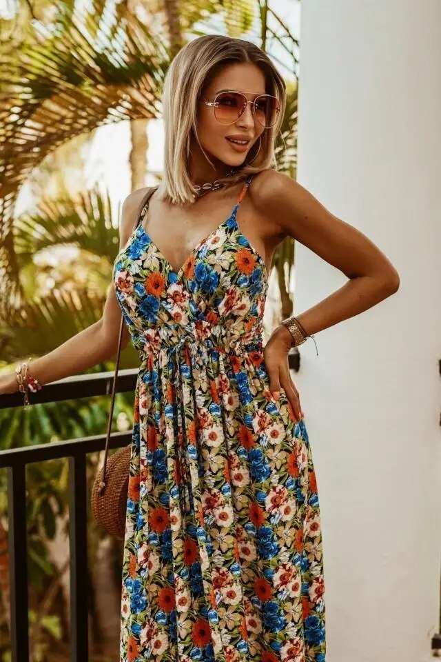 Böhmisches Bodenlanges Kleid mit Blumen und lockerer Form