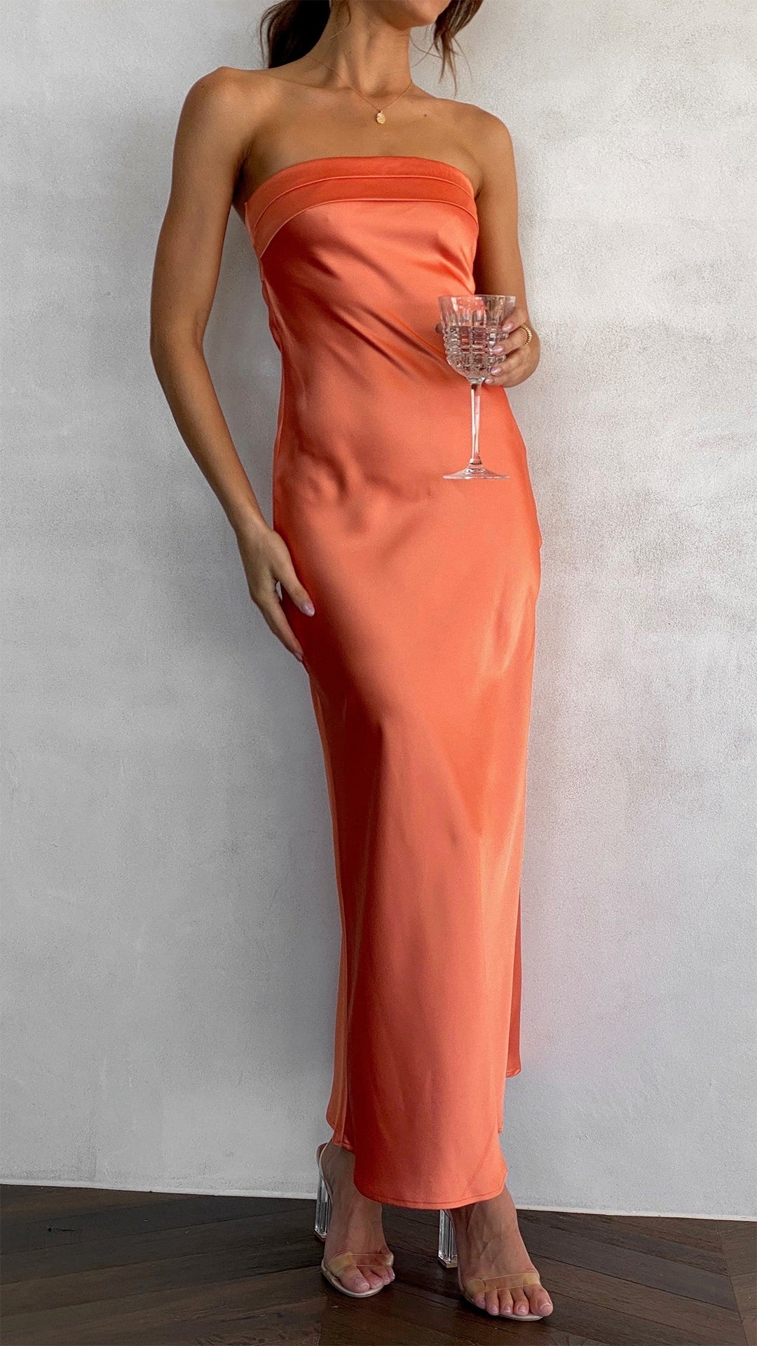 Maxikleid mit geradem oberen Abschluss