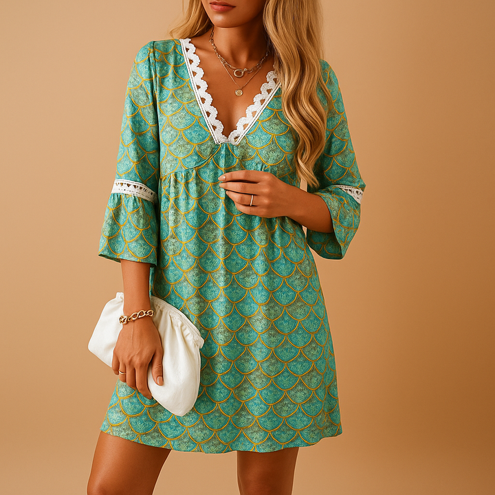 Kurzes Sommerkleid mit Boho Muster