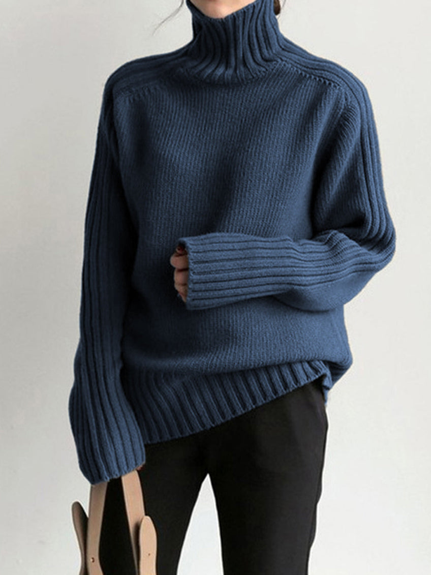 Eleganter Damenpullover mit hohem Kragen