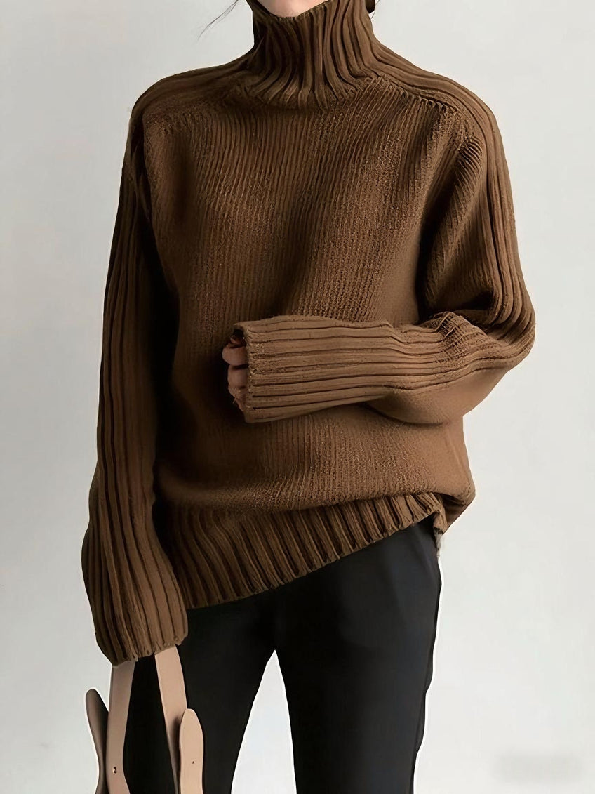 Eleganter Damenpullover mit hohem Kragen