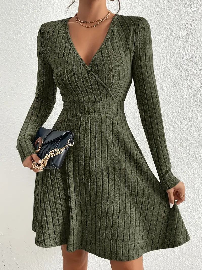 Elegantes Damen Wickelkleid mit langen Ärmeln