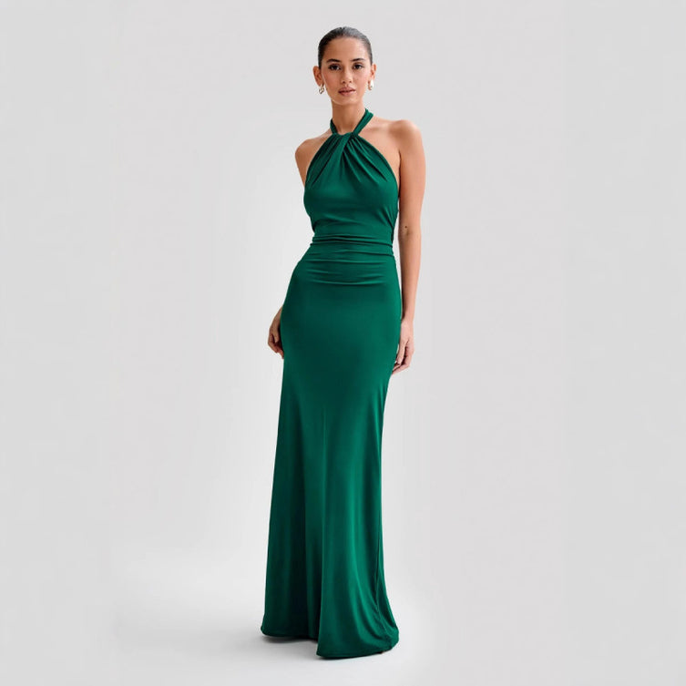 Elegantes bodenlanges Kleid mit offenem Rücken