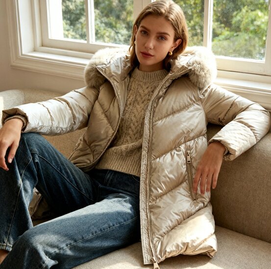 Halblanger Damen-Wintermantel mit eleganter Form