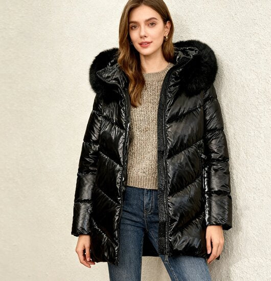 Halblanger Damen-Wintermantel mit eleganter Form