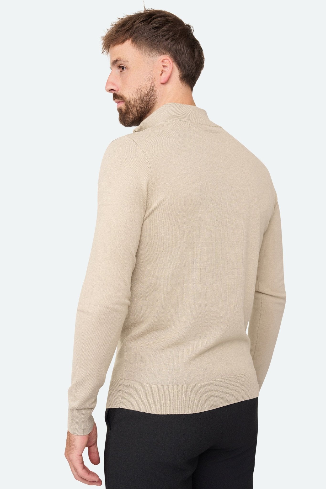 Herren Pullover mit Stehkragen und kurzer Reißverschluss