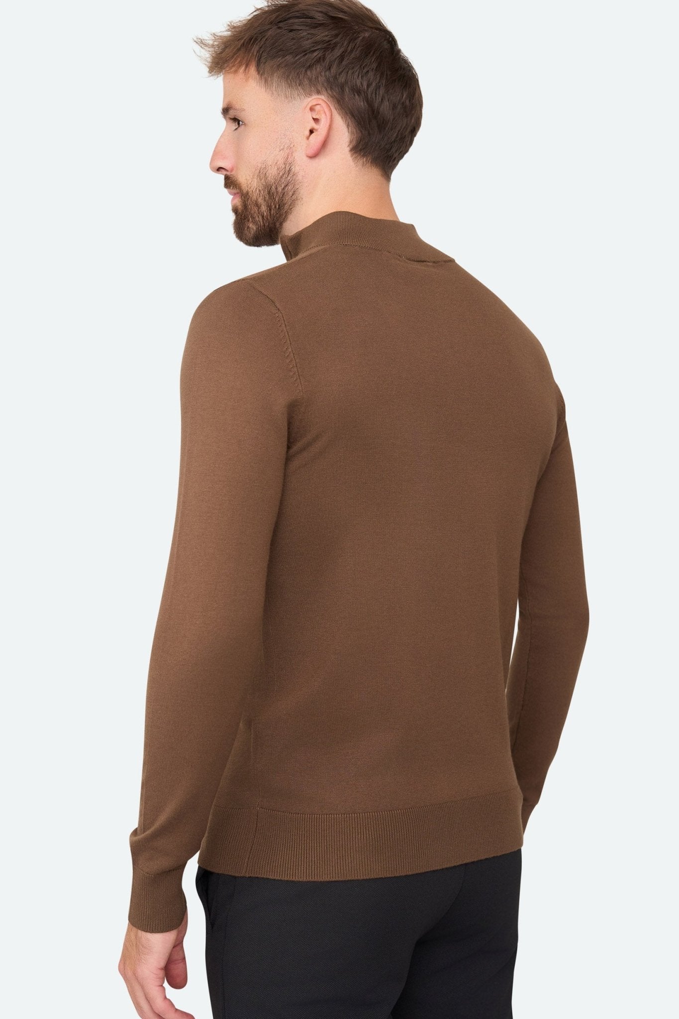Herren Pullover mit Stehkragen und kurzer Reißverschluss