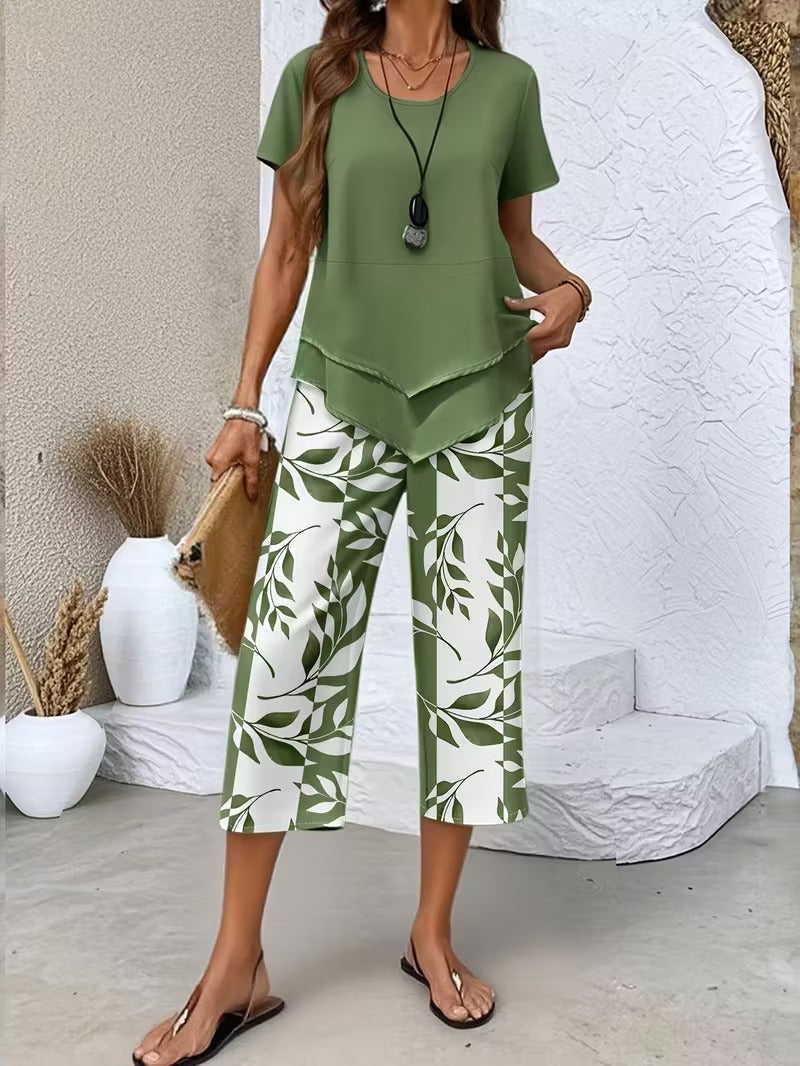 Lässiges Set mit Bluse und bedruckter Hose