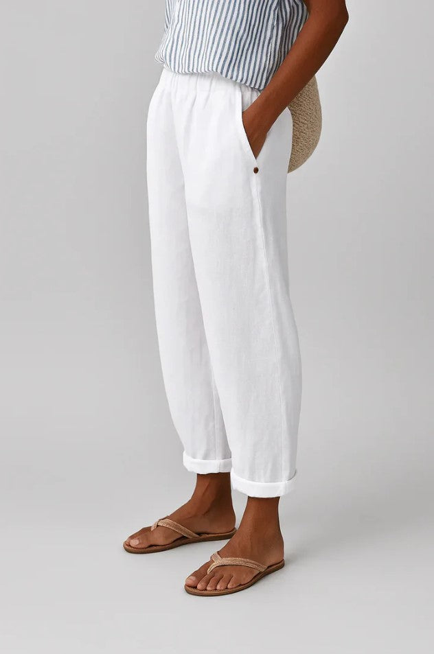 Sommerliche Damen Hose mit lockerer Sommerform