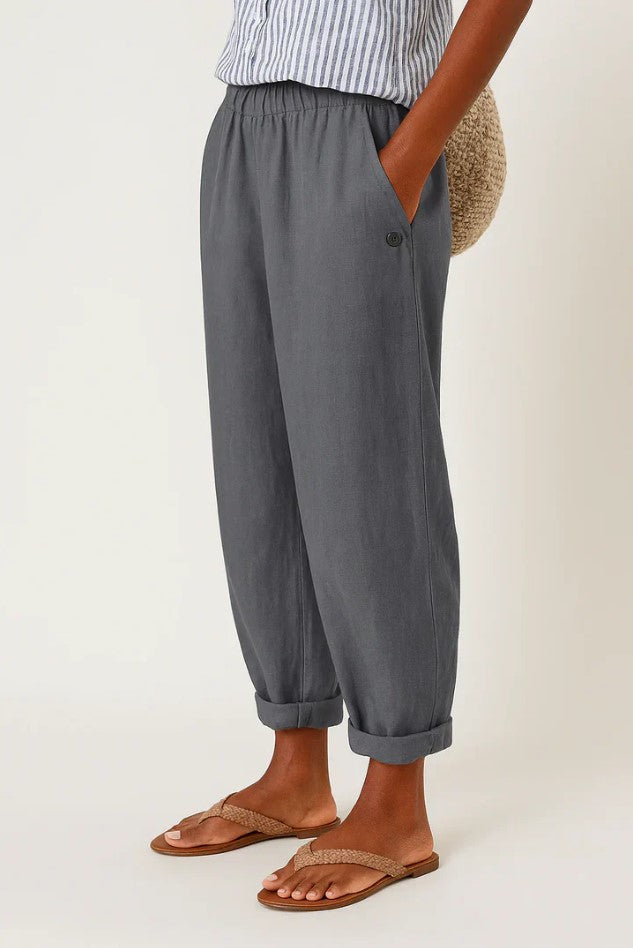 Sommerliche Damen Hose mit lockerer Sommerform