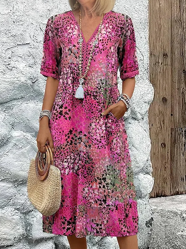 Locker fallendes wadenlanges Kleid mit V-Ausschnitt