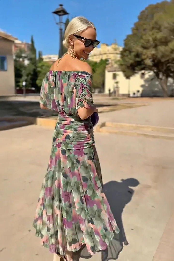 Maxi Kleid mit V-Ausschnitt und fließender Form