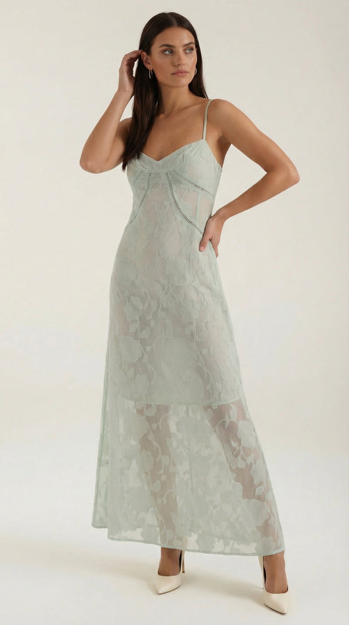 Maxikleid mit feinem Muster und schmalen Trägern