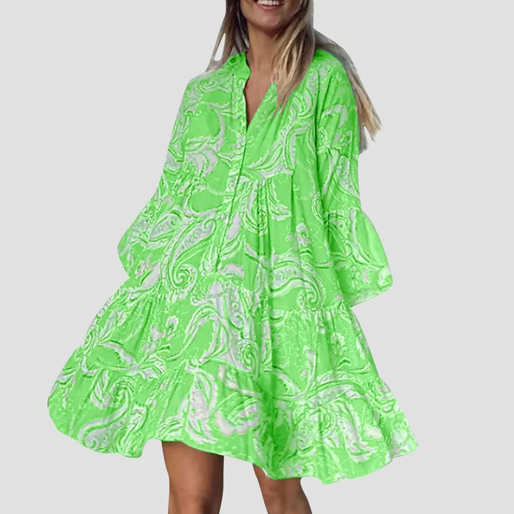 Kurzes Strandkleid mit verspieltem Muster