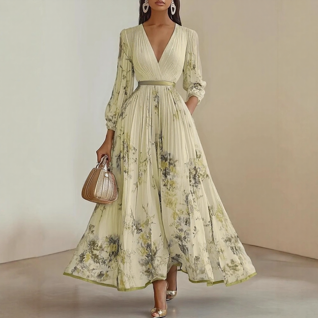 Maxikleid mit Falten und Blumenmuster Fließende Formgebung
