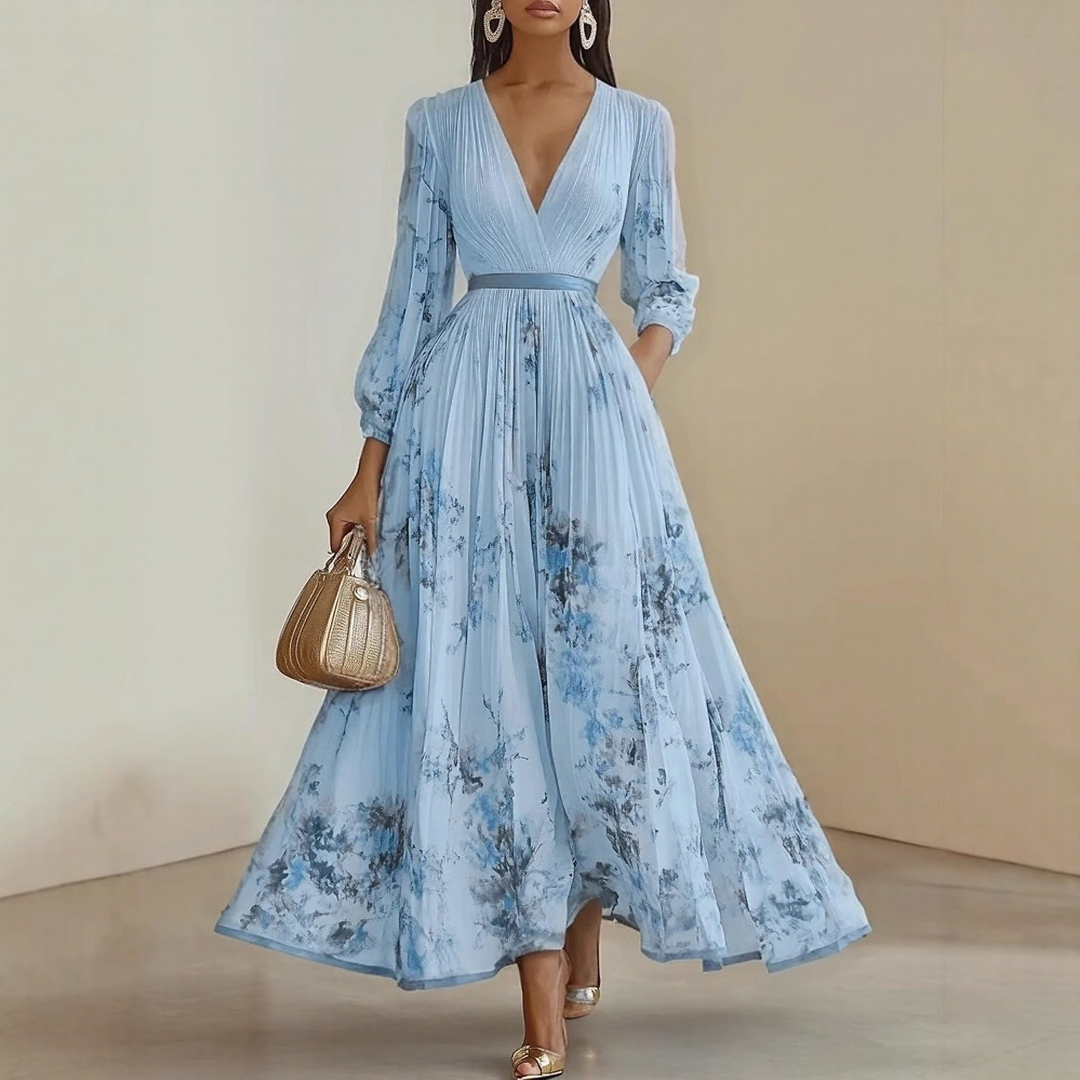 Maxikleid mit Falten und Blumenmuster Fließende Formgebung