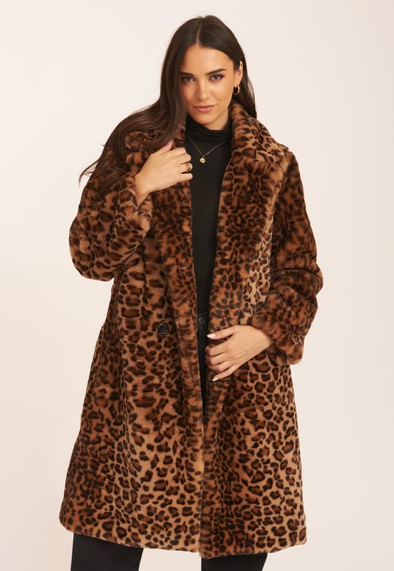 Stilvoller Damen Mantel mit Leopardenmuster