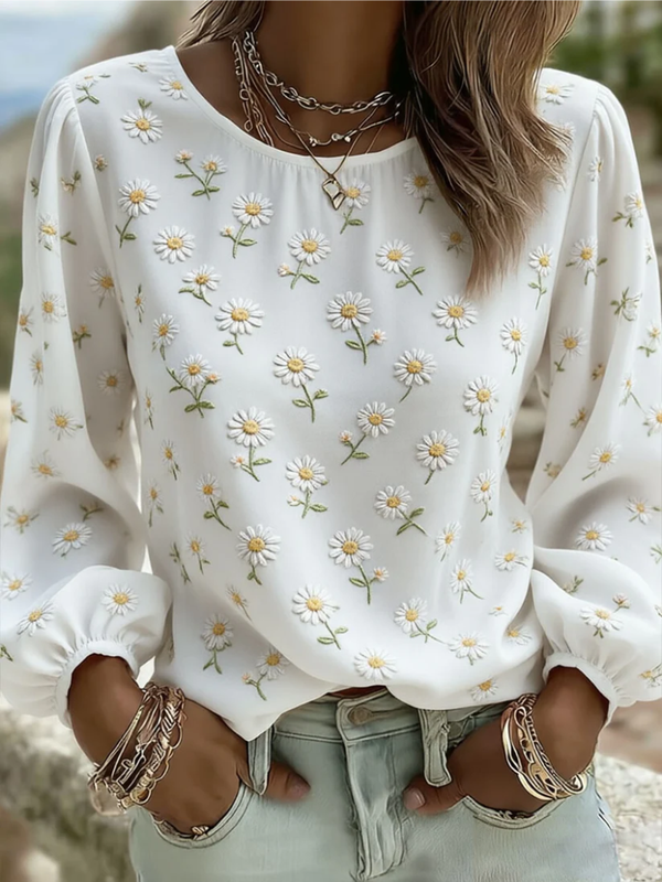 Zarte Bluse mit Blumen für den Alltag