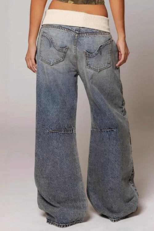 Zeitgemäße Damen Jeans mit weitem Bein und städtischem Stil