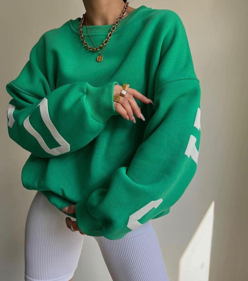 Zeitgemäßer Damen-Pullover mit klarer Optik