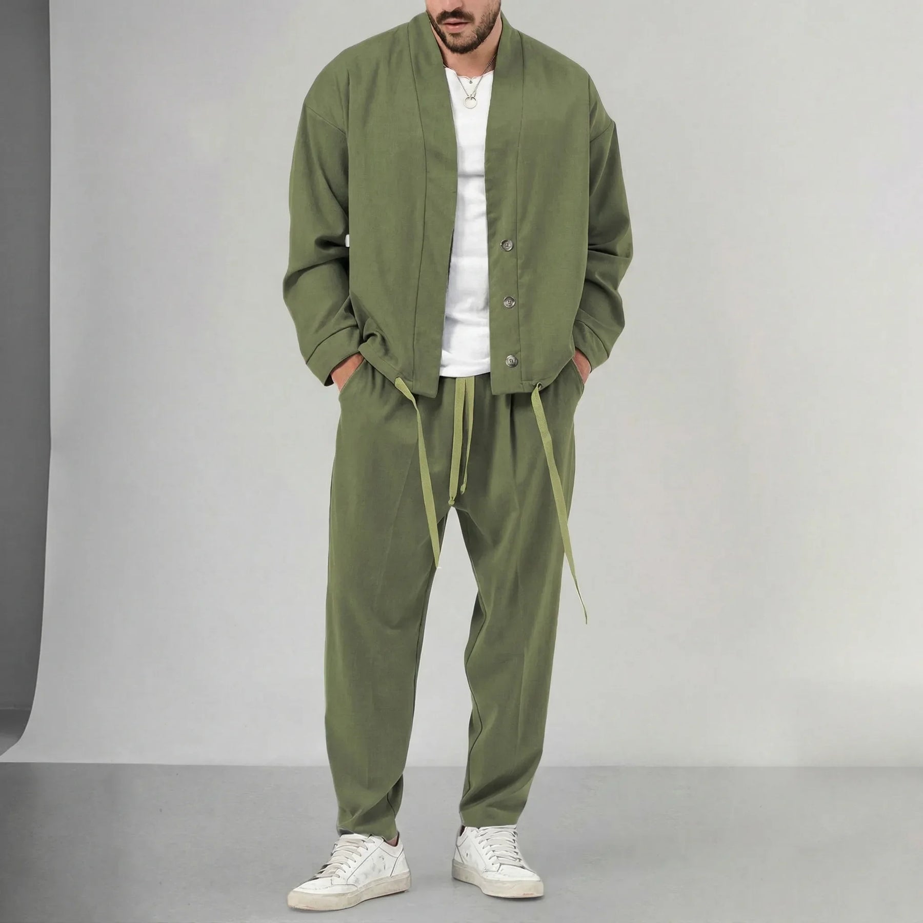 Titel Herren Set mit moderner Optik und klarer Form