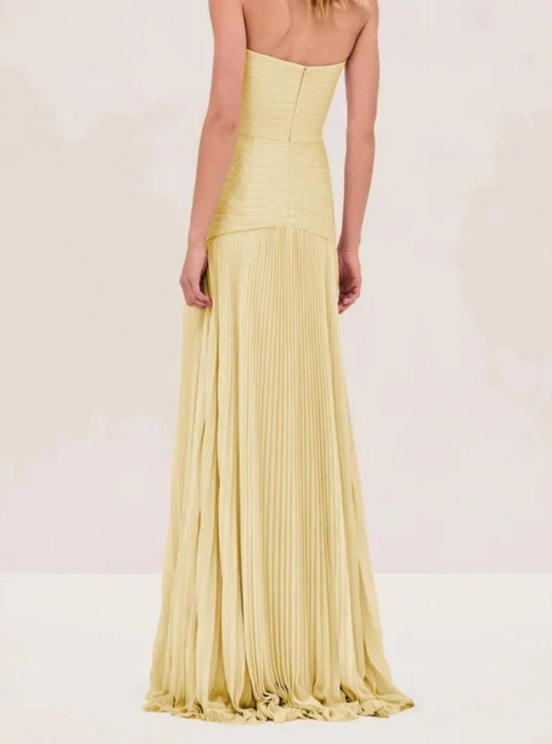 Trägerloses Maxikleid für festliche Abende