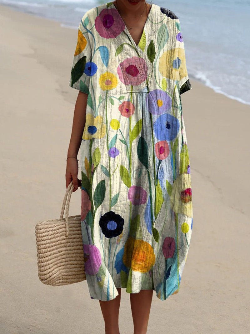 Sommerkleid mit Blumenmuster und kurzen Ärmeln