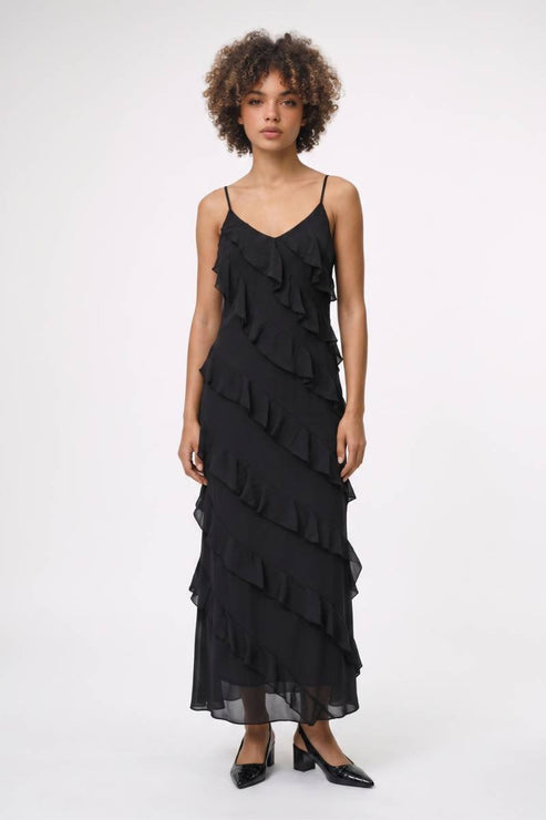 Langes Kleid mit Volants und Trägern