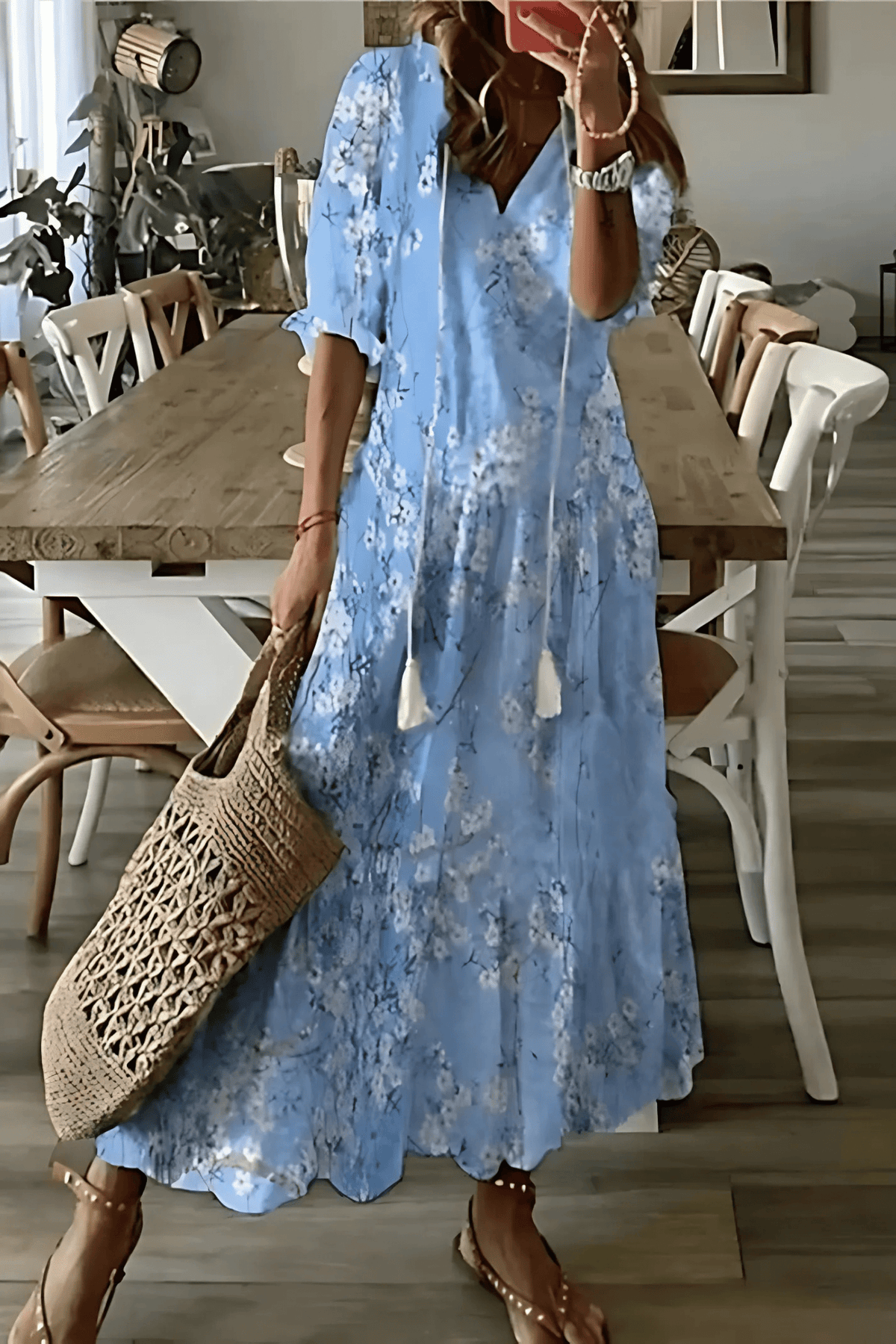 Midikleid mit Muster und kurzen Ärmeln